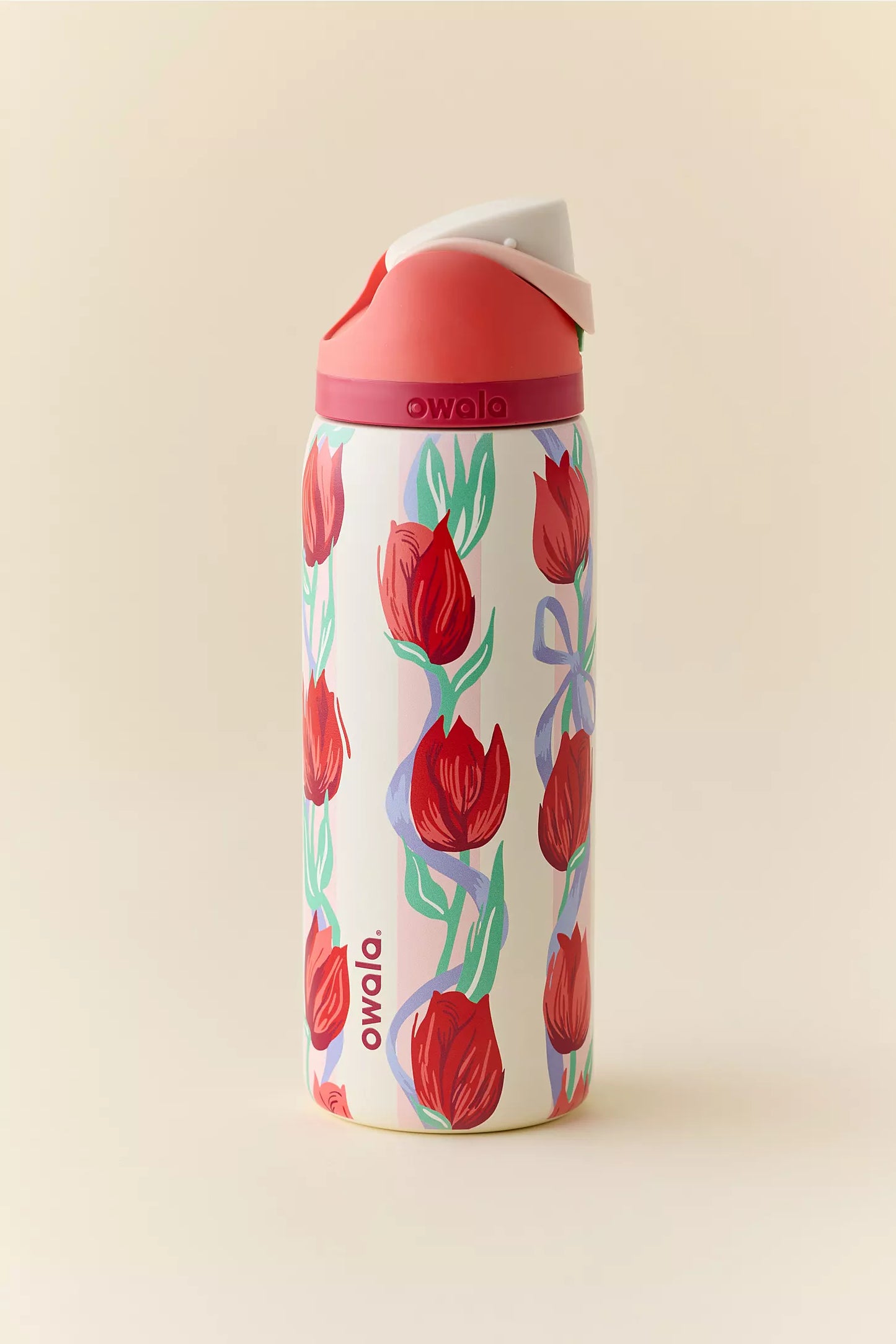 PRE ORDER-Owala Exclusive FreeSip 32 oz Water Bottle