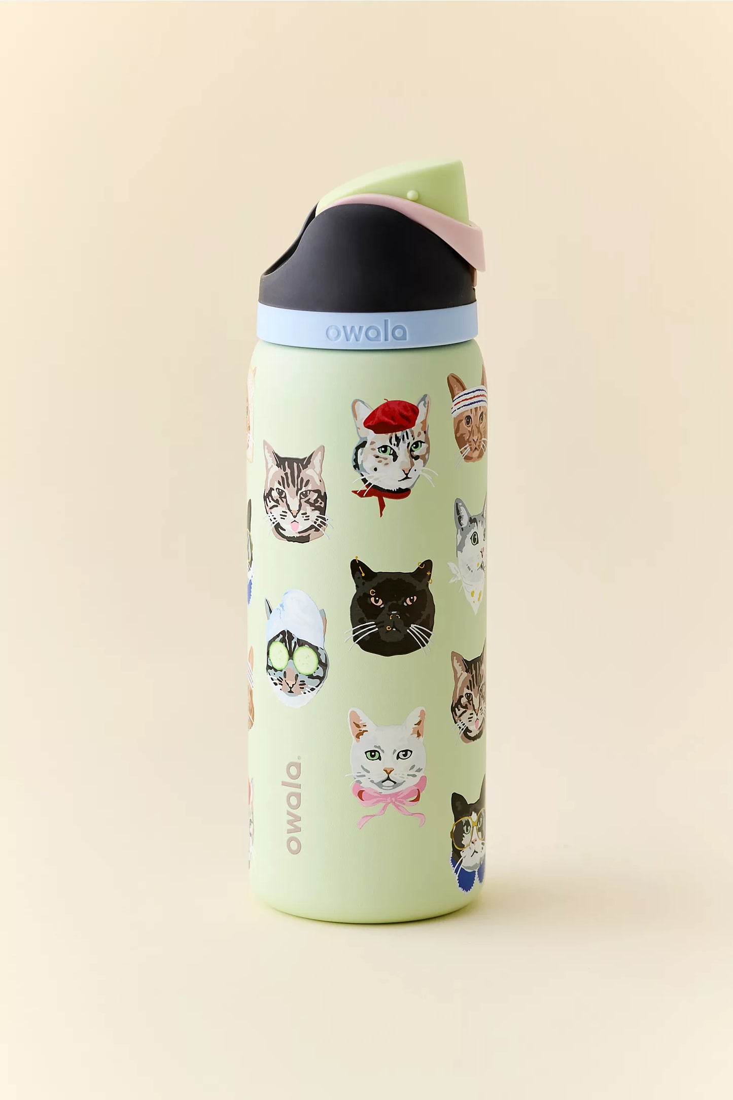 PRE ORDER-Owala Exclusive FreeSip 32 oz Water Bottle