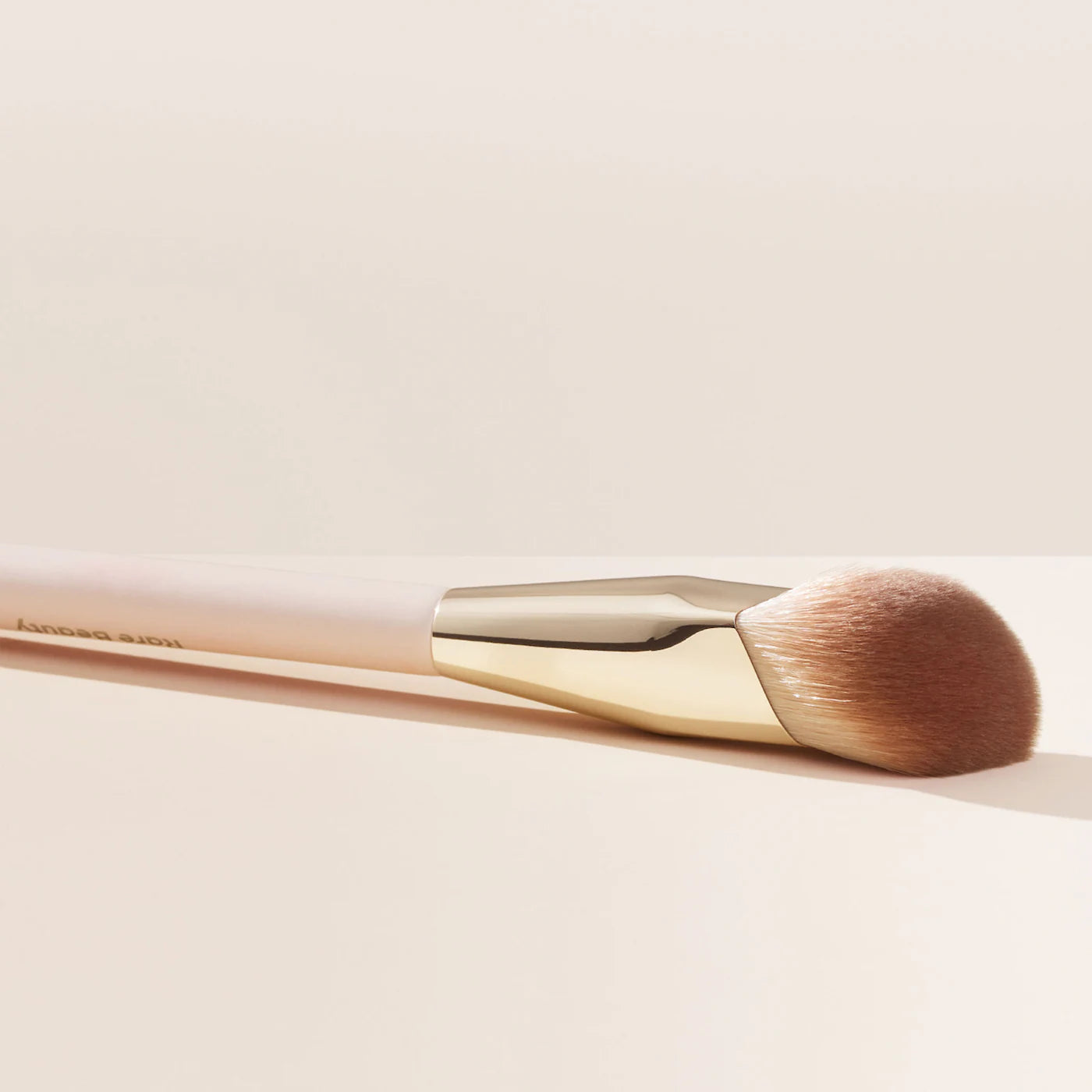 PRE ORDER-Liquid Touch Foundation Brush